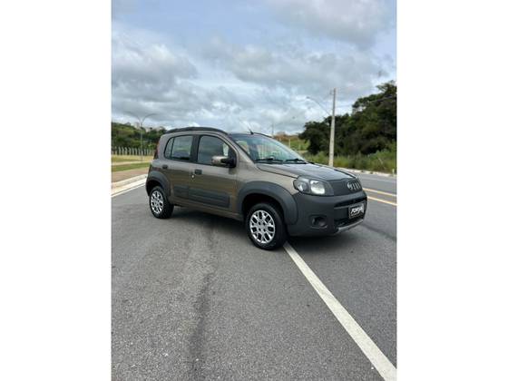 FIAT UNO 1.0 EVO VIVACE 8V FLEX 4P MANUAL